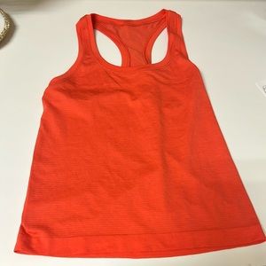 Lululemon tank top, size 4, great condition